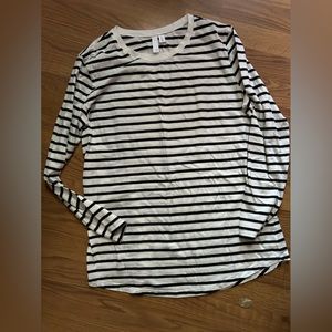 Women’s Long Sleeve Tshirt Striped Size XL